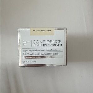 IT Cosmetics Confidence in an Eye Cream - Silver and White